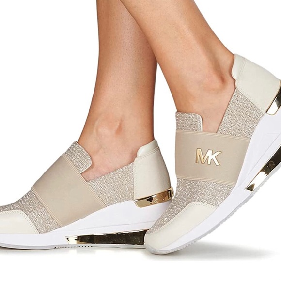 Michael Kors - Picture 8 of 8